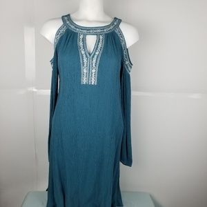 Time and TRU  boho cold shoulder dress sizeM